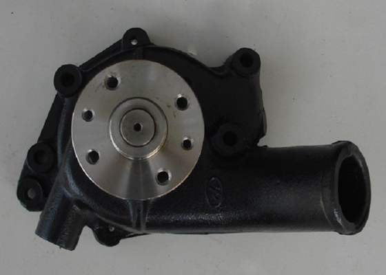 6136-62-1102 Komatsu PC200-3 Excavator Water Pump For 6D105 Engine